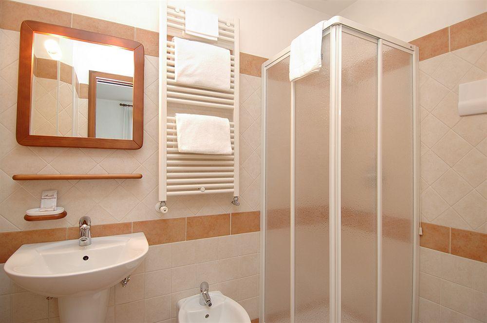 Bareteri Venecia